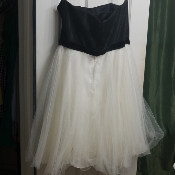 White house black market tulle dress - Picture 4 of 4